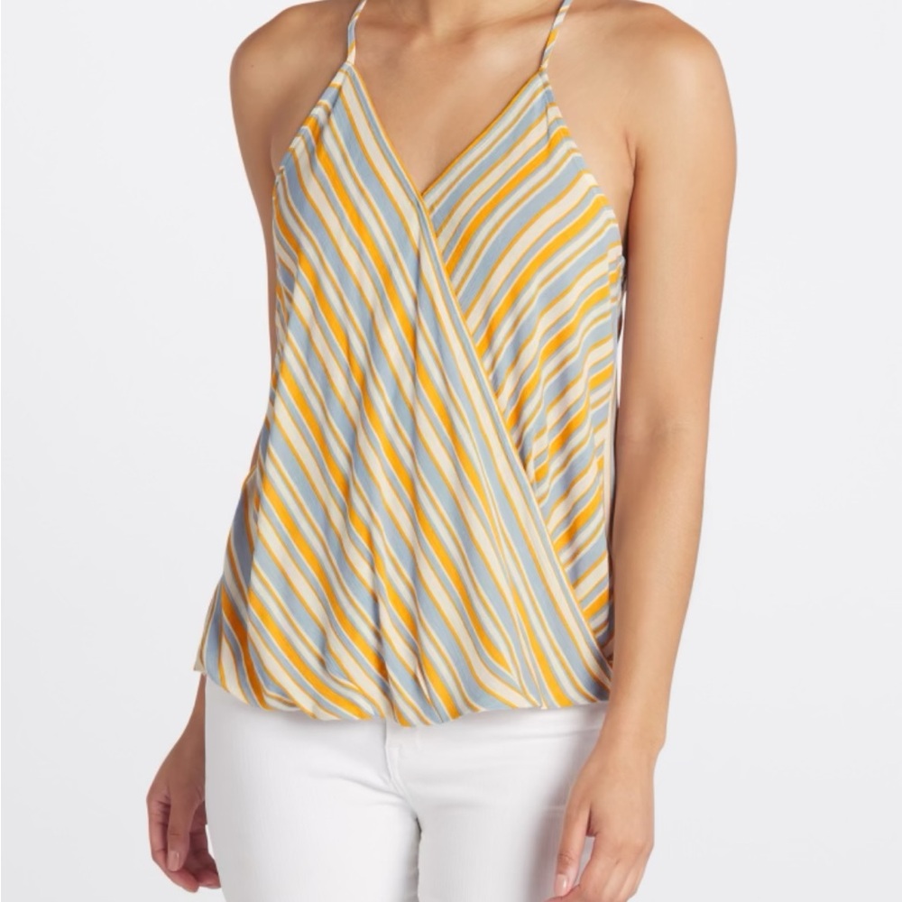 MIX BY 41 HAWTHORN MAC Surplice Top